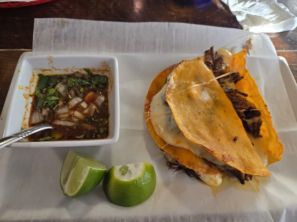 Quesa Birrias